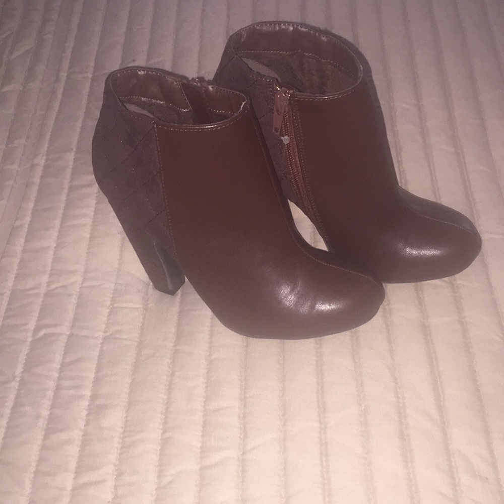 Brown BAMBOO booties